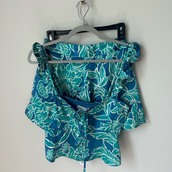 HOh1960 Blue Floral Shorts & Ruffle Tank Top Set - Picture 1 of 6
